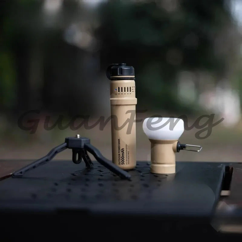 Power Bank Multifuncional con Luz Retro para Camping